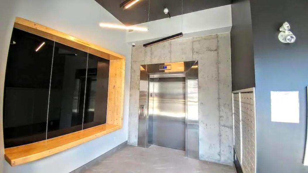 Le Kameleon 318 : Interieur Parking, Rooftop Terrace, Gym 魁北克 外观 照片