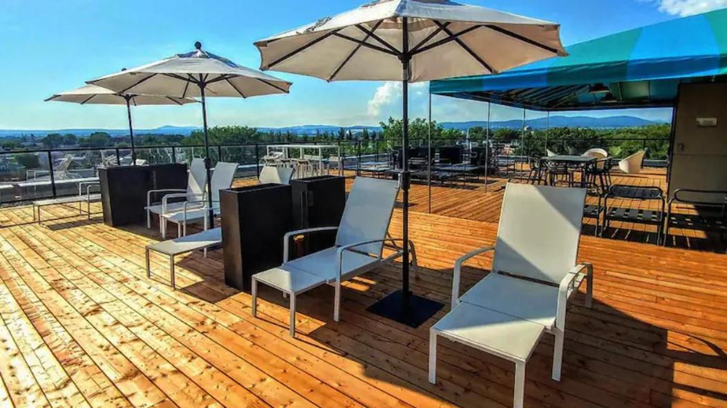 Le Kameleon 318 : Interieur Parking, Rooftop Terrace, Gym 魁北克 外观 照片